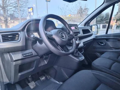 Nissan Primastar 2.0 dCi 110CV PC-TN Bus (12)