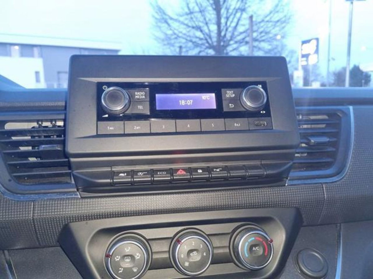 Nissan Primastar 2.0 dCi 110CV PC-TN Bus (18)