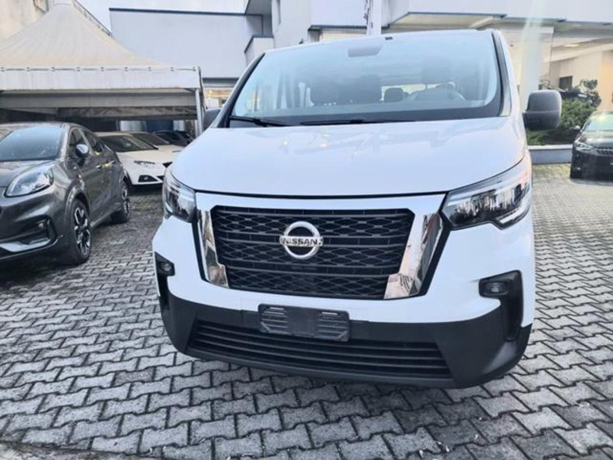 Nissan Primastar 2.0 dCi 110CV PC-TN Bus (2)