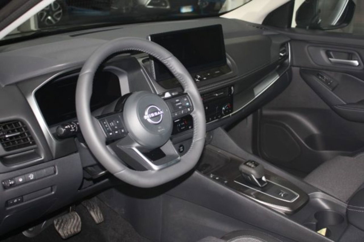 Nissan Qashqai 1.3 mhev N-Connecta 4wd 158cv xtronic (10)
