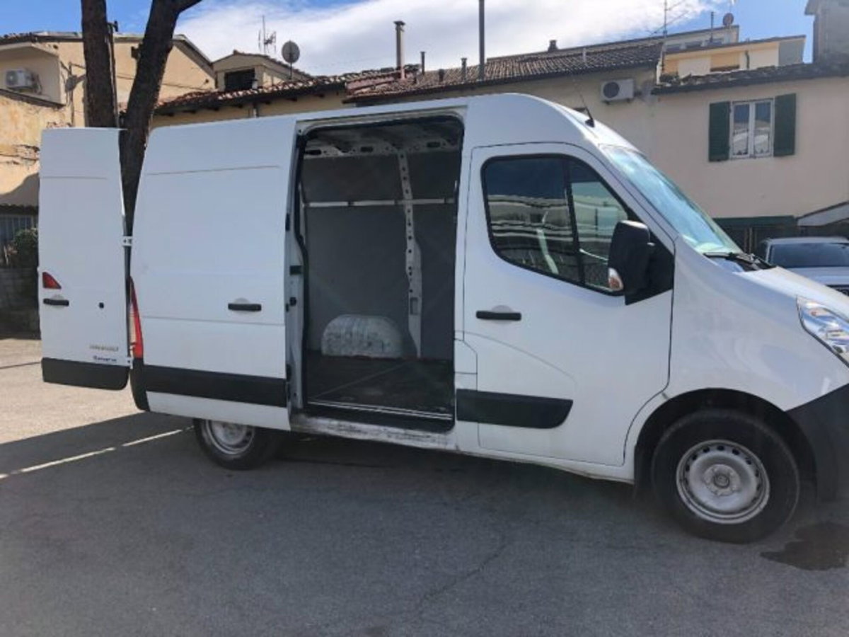 Renault Master Furgone T28 2.3 dCi/145 PC-TM Furgone Twin Turbo S&S (10)