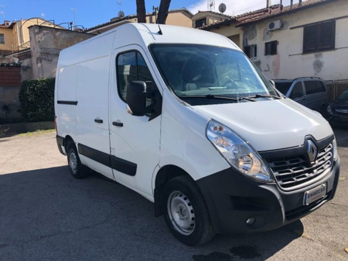Renault Master Furgone T28 2.3 dCi/145 PC-TM Furgone Twin Turbo S&S (2)