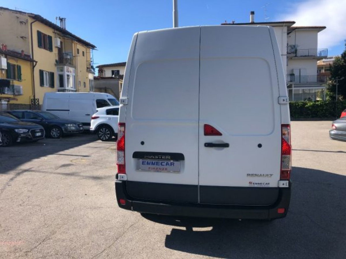 Renault Master Furgone T28 2.3 dCi/145 PC-TM Furgone Twin Turbo S&S (6)