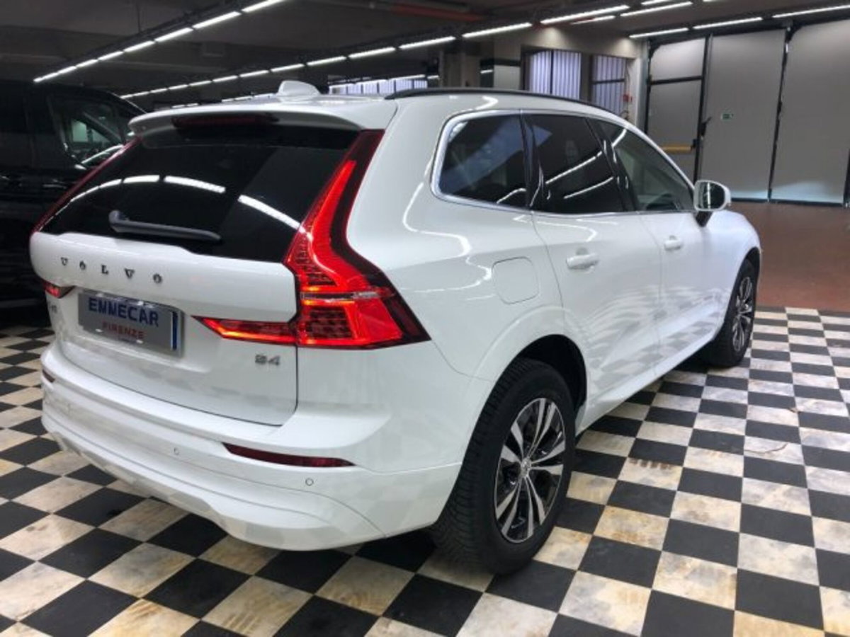 Volvo XC60 B4 automatico Core (5)