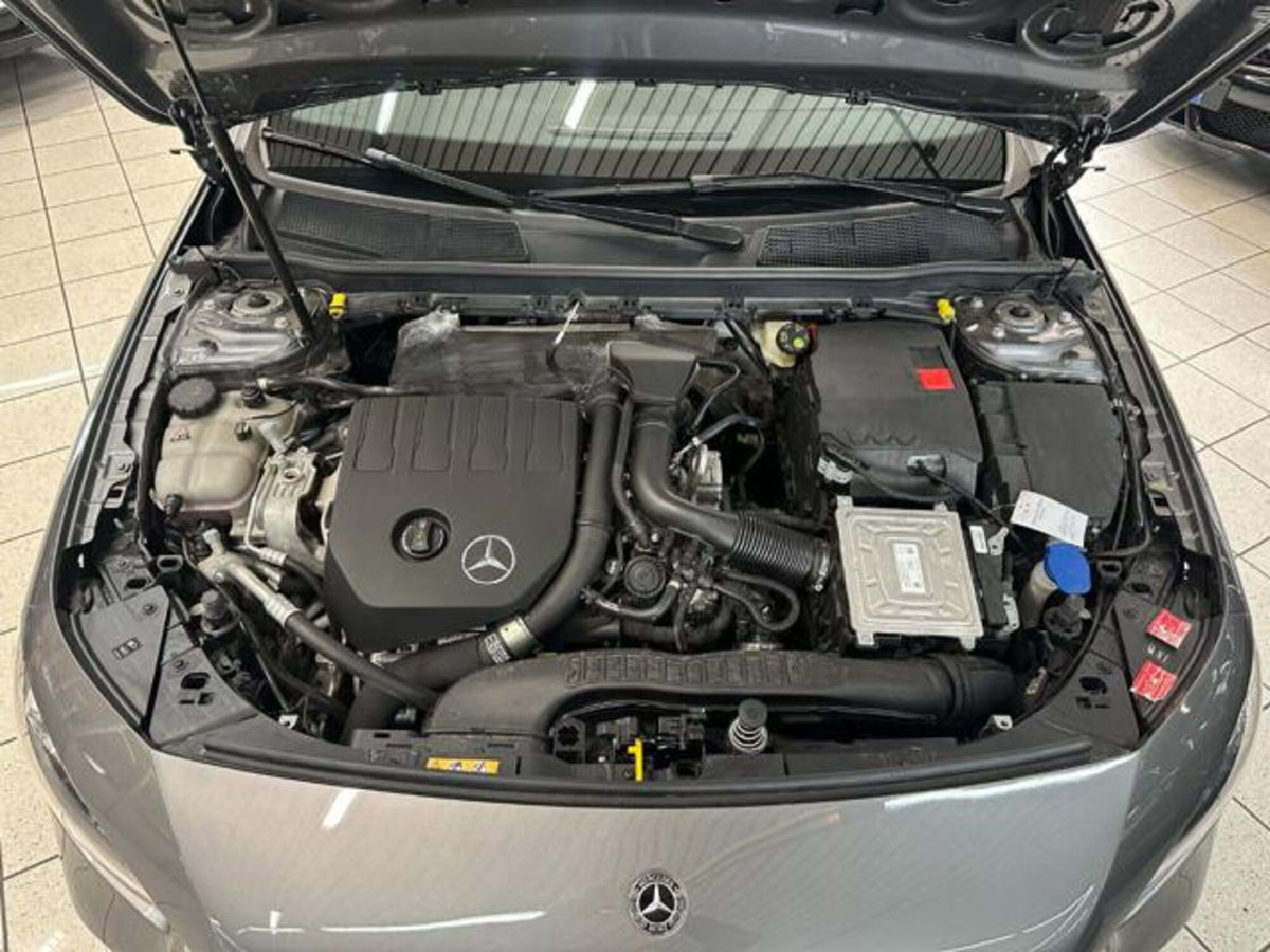 Mercedes-Benz Classe A 200 Sport (6)