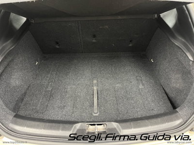 Volvo V40 Cross Country D2 Geartronic Business Plus (12)