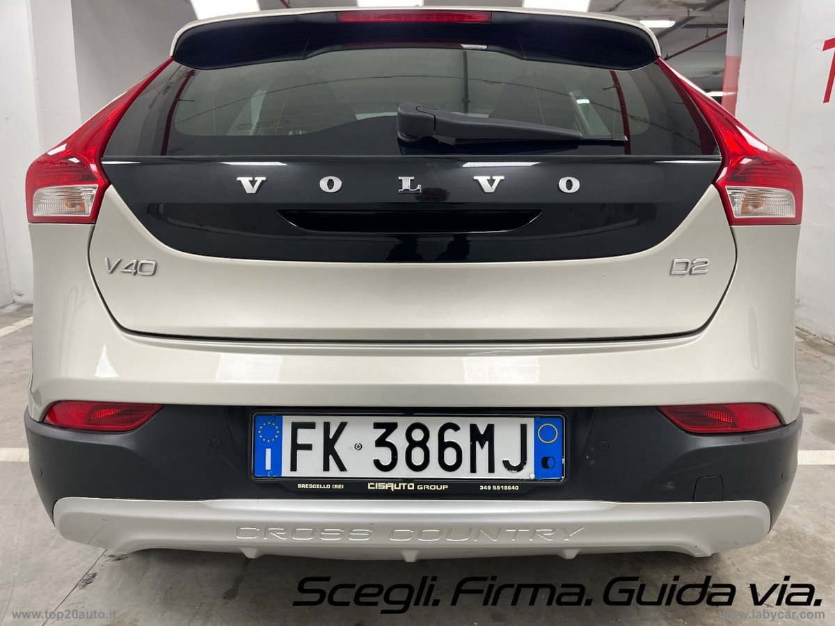 Volvo V40 Cross Country D2 Geartronic Business (17)