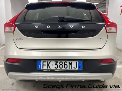 Volvo V40 Cross Country D2 Geartronic Business Plus (17)