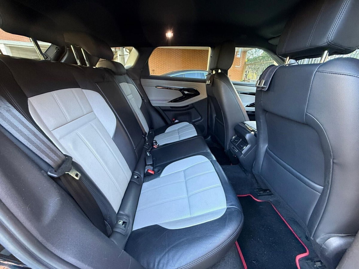 Land Rover Range Rover Evoque 2.0D I4 180 CV AWD Auto R-Dynamic (19)