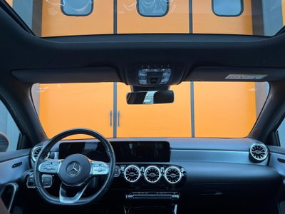 Mercedes-Benz Classe A 180 d Premium (7)