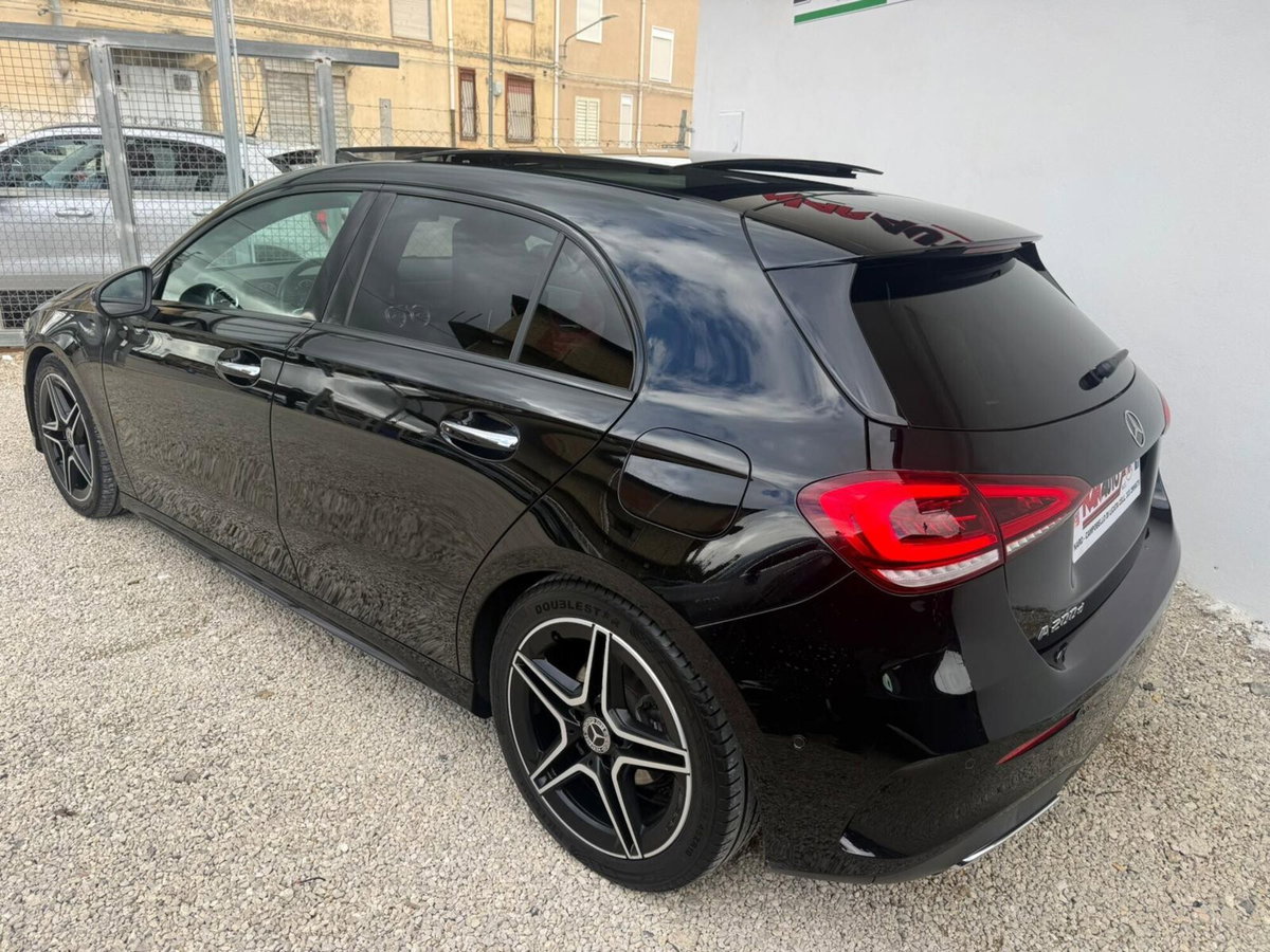 Mercedes-Benz Classe A 200 d Automatic Premium (8)