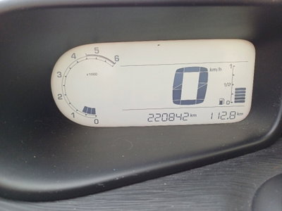 Citroen C3 Picasso BlueHDi 100 Exclusive (11)