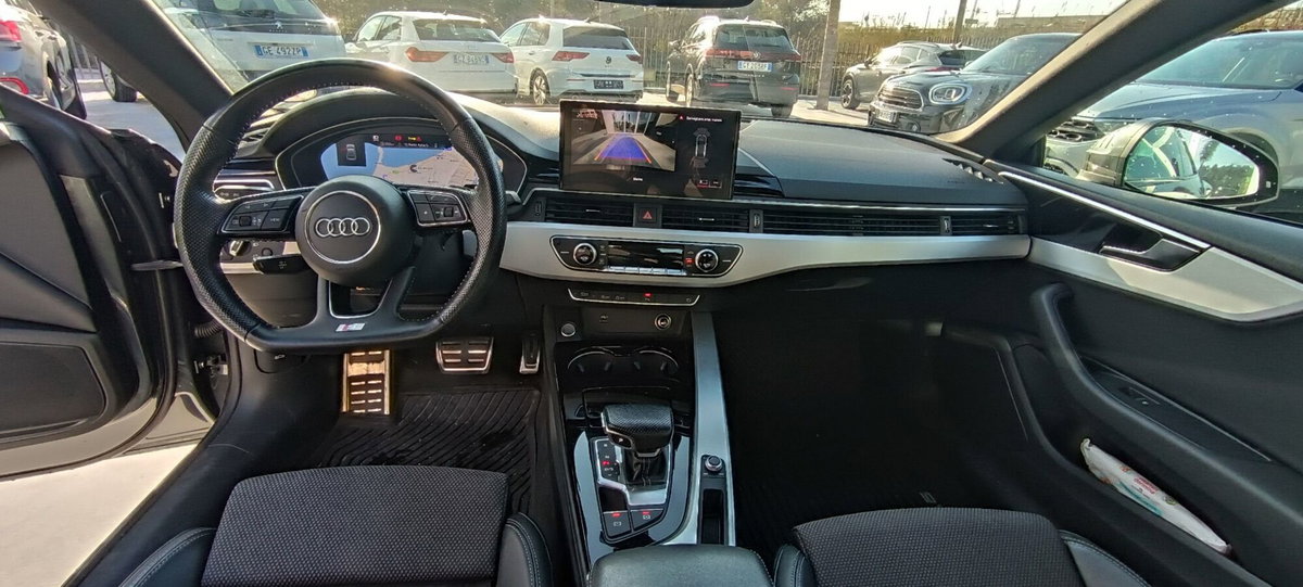 Audi A5 Coupé 40 TFSI S tronic (13)