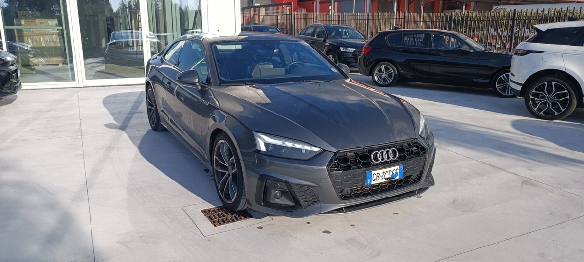 Audi A5 Coupé 40 TFSI S tronic (2)