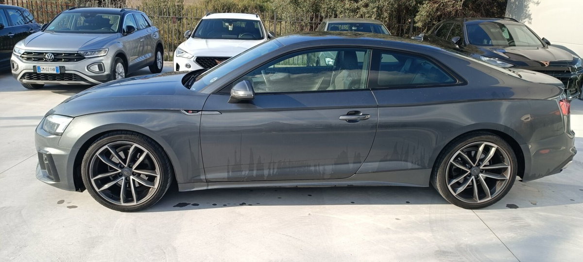Audi A5 Coupé 40 TFSI S tronic (4)