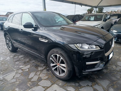 Jaguar F-Pace 2.0 D 180 CV AWD Portfolio (3)