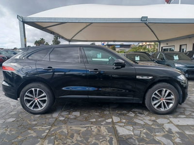 Jaguar F-Pace 2.0 D 180 CV AWD Portfolio (4)