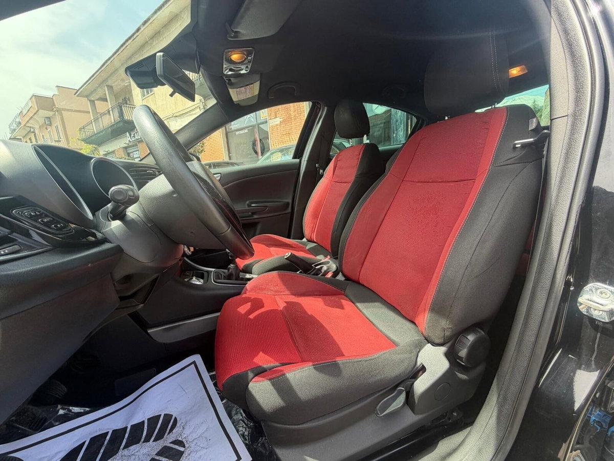 Alfa Romeo Giulietta 1.4 Turbo Distinctive Gpl 120cv E6 (11)