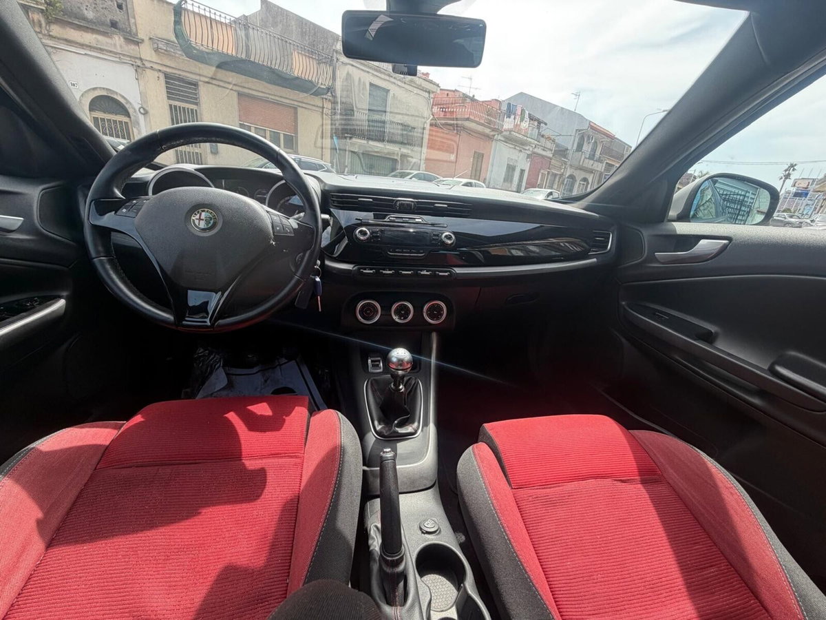 Alfa Romeo Giulietta 1.4 Turbo Distinctive Gpl 120cv E6 (13)