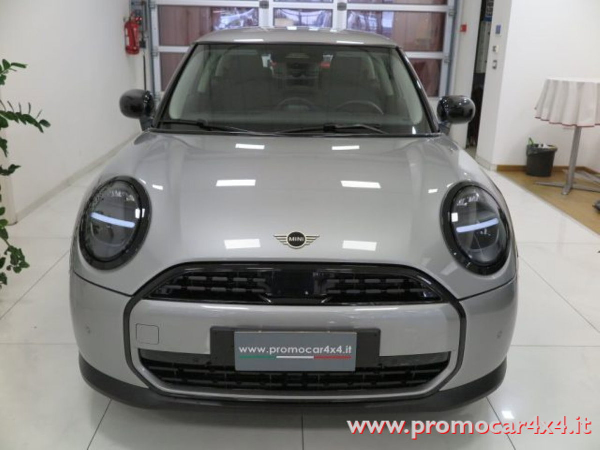 MINI Mini 3p 1.5 C Essential auto (2)