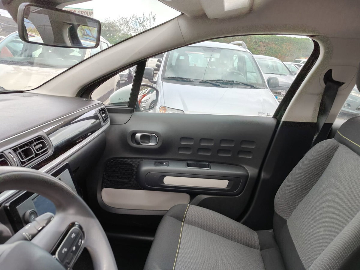 Citroen C3 PureTech 83 S&S Shine (9)