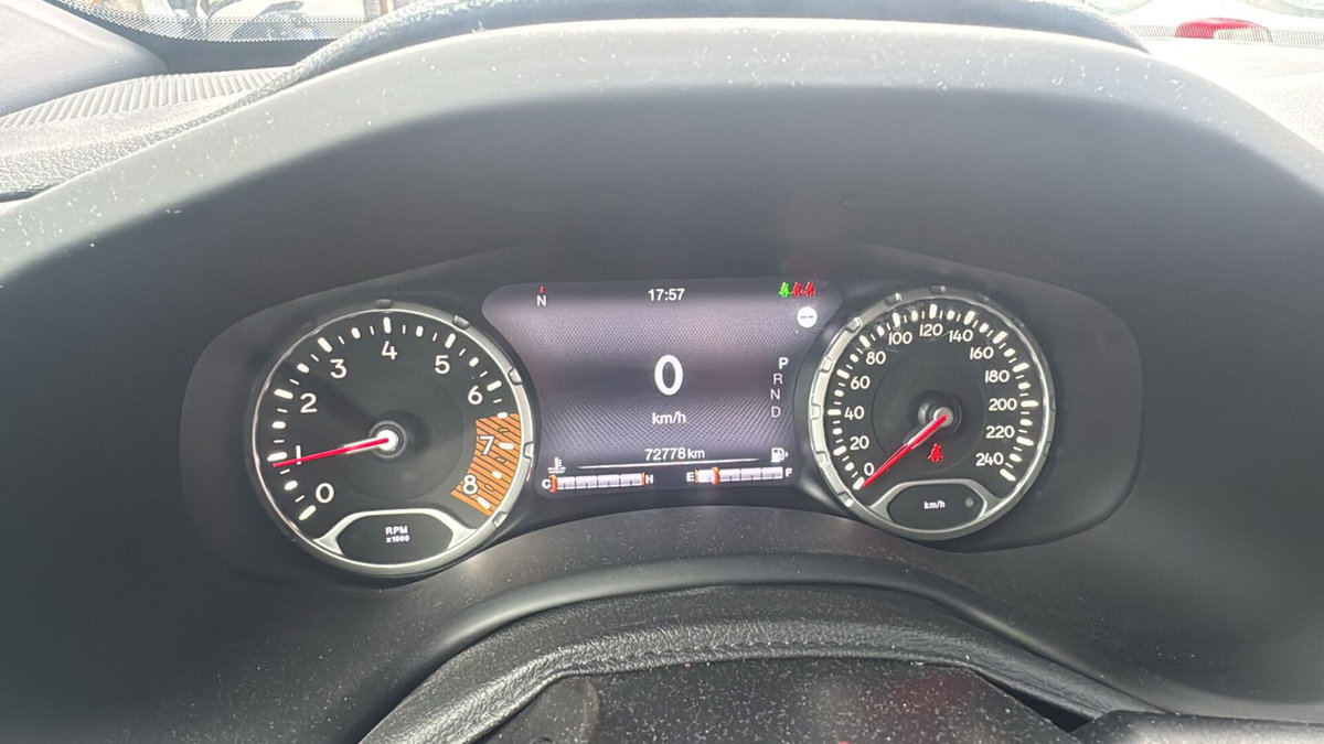 Jeep Renegade 1.4 T-Jet 120 CV GPL Longitude (11)