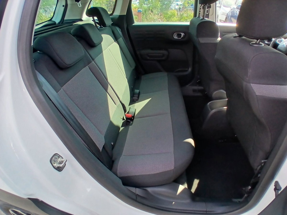 Citroen C3 Aircross 1.2 puretech Plus s&s 110cv (17)