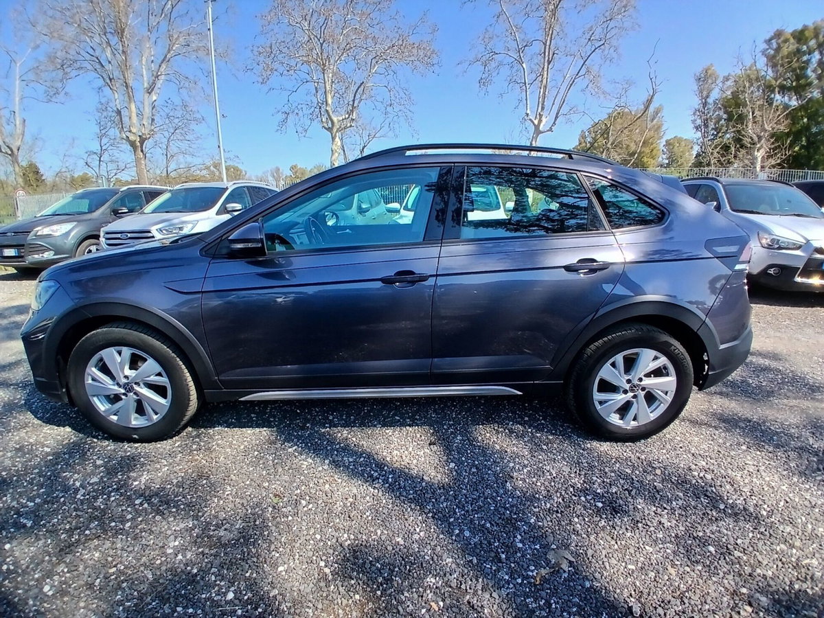 Volkswagen Taigo 1.0 tsi Life 95cv (8)