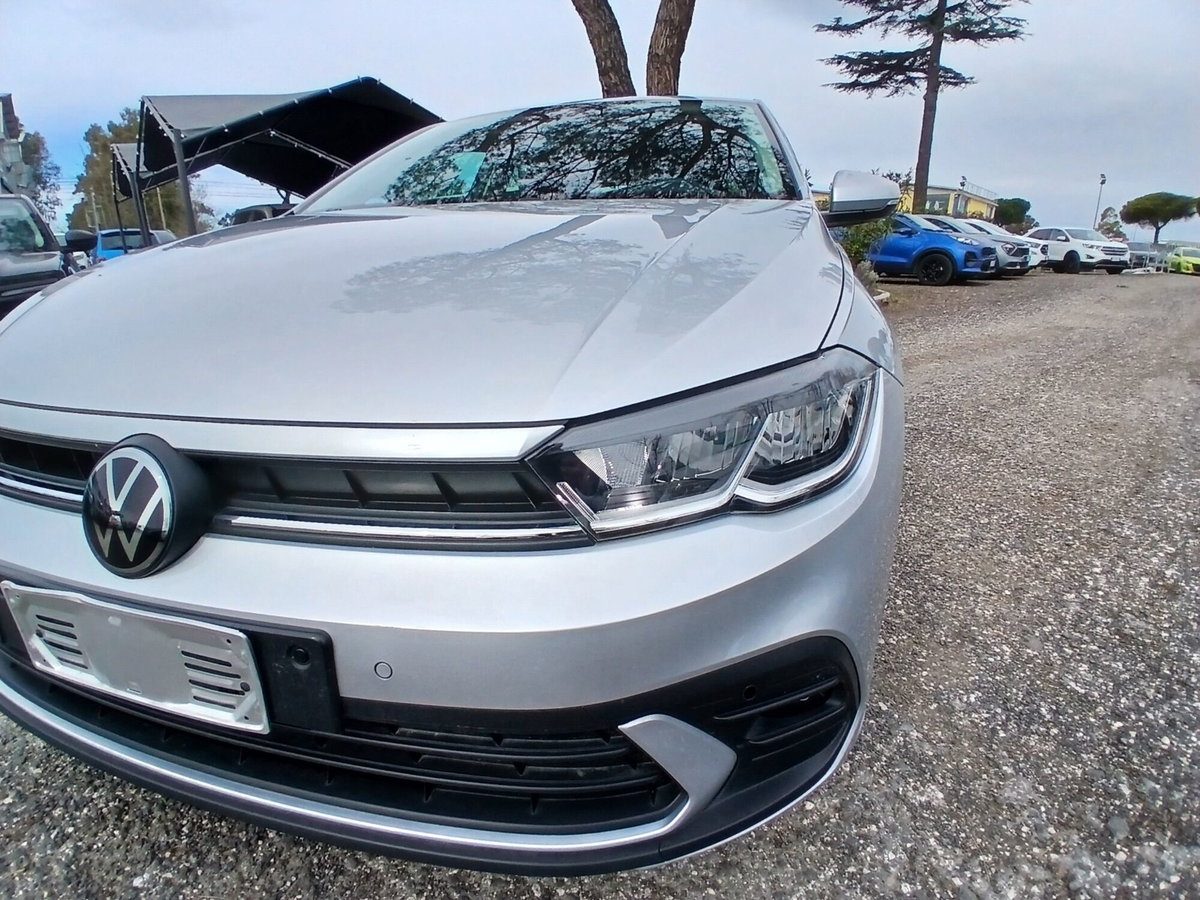 Volkswagen Polo 1.0 tsi Life 95cv dsg (11)