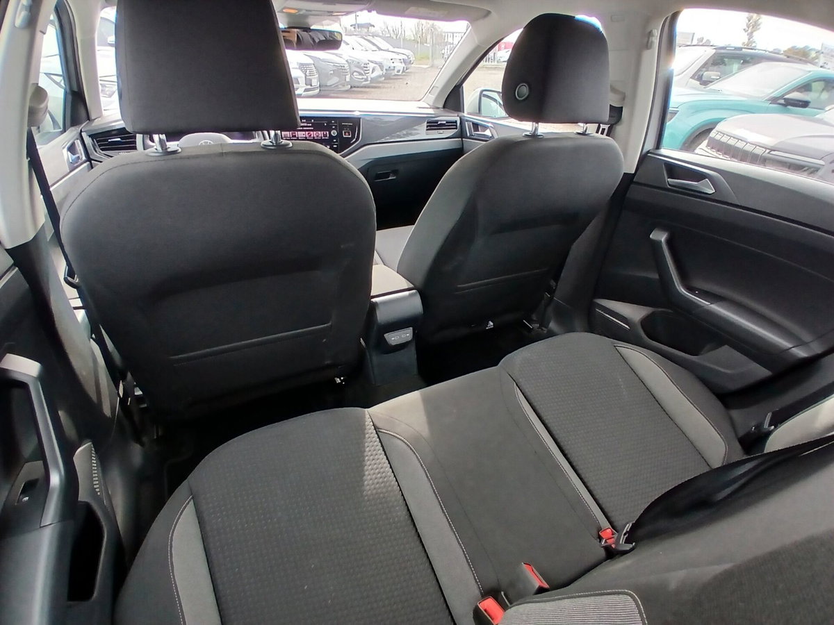 Volkswagen Polo 1.0 tsi Life 95cv dsg (17)