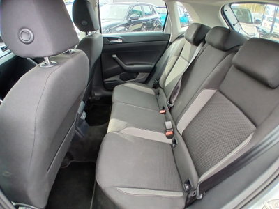 Volkswagen Polo 1.0 tsi Life 95cv dsg (19)