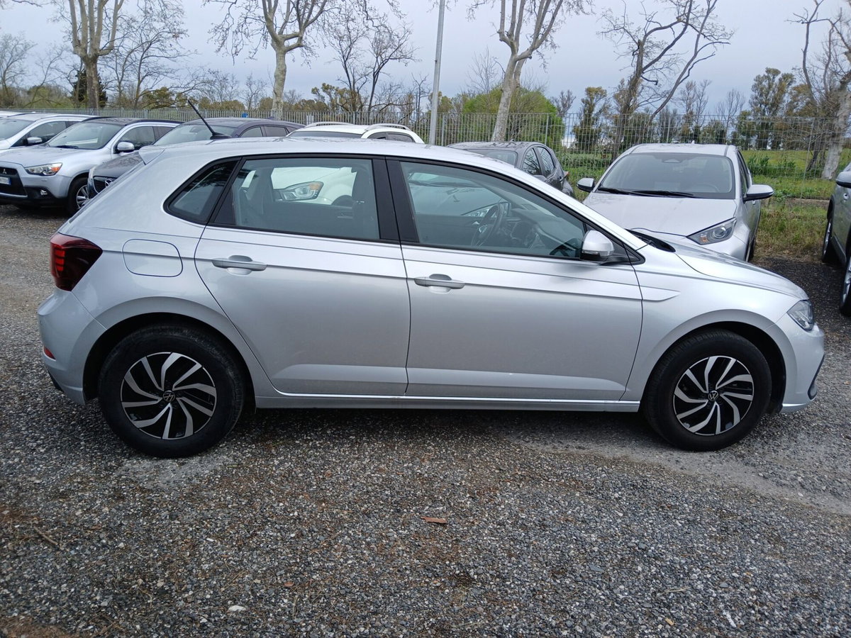 Volkswagen Polo 1.0 tsi Life 95cv dsg (4)