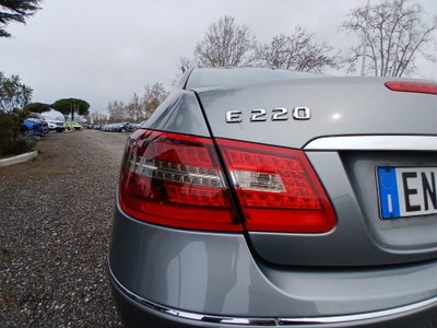 Mercedes-Benz Classe E Coupé 220 CDI Coupé BlueEFFICIENCY (13)