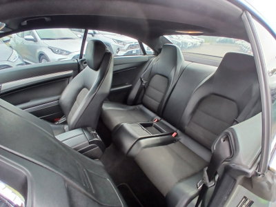 Mercedes-Benz Classe E Coupé 220 CDI Coupé BlueEFFICIENCY (18)