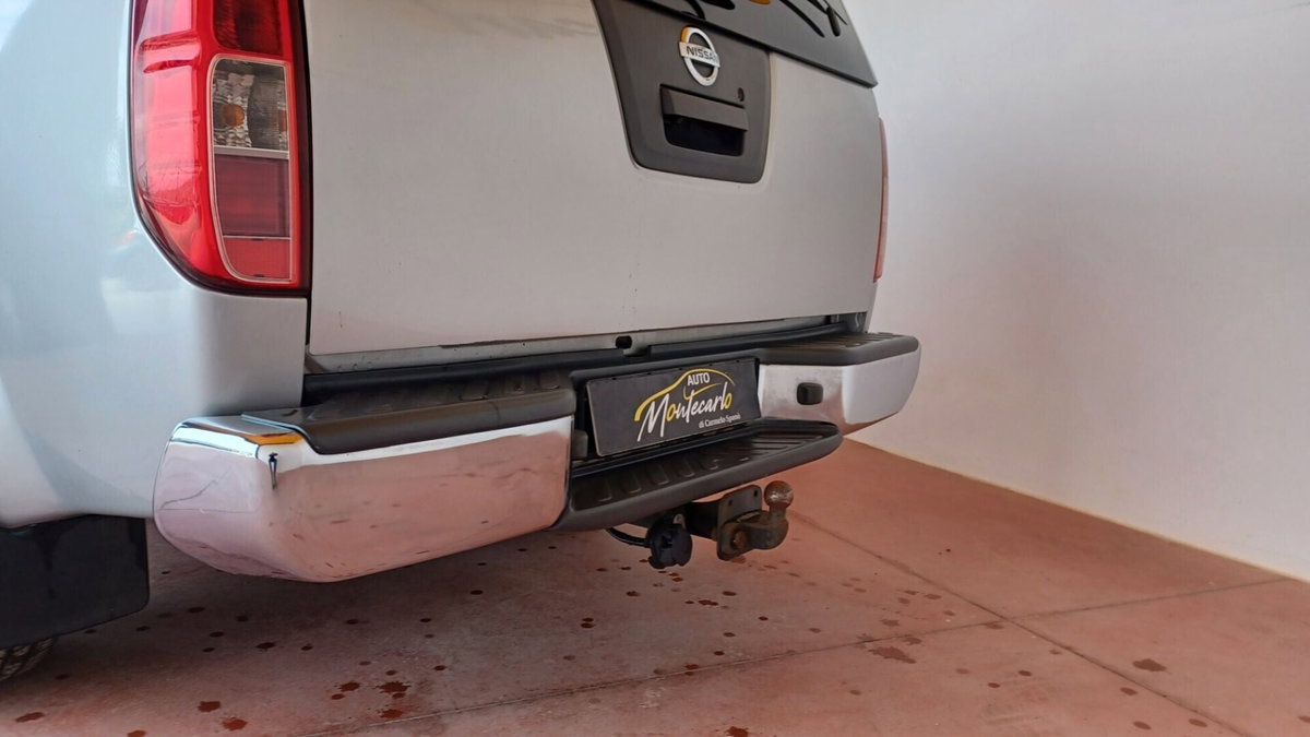 Nissan Navara 2.5 dCi 190CV 4 porte Double Cab LE Plus (5)