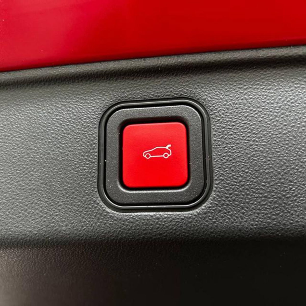 Fiat 600 1.2 hybrid La Prima 110cv auto (8)