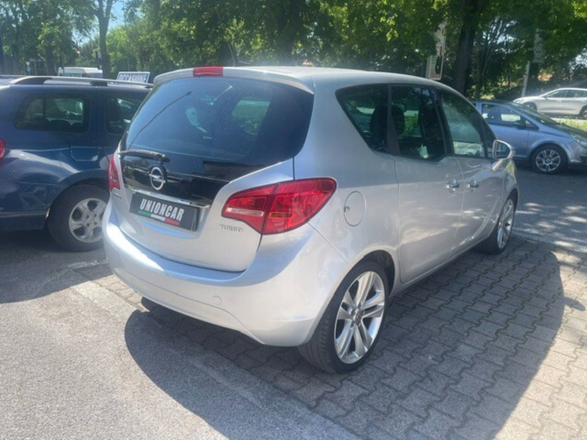 Opel Meriva 1.4 Turbo 120CV Cosmo (4)