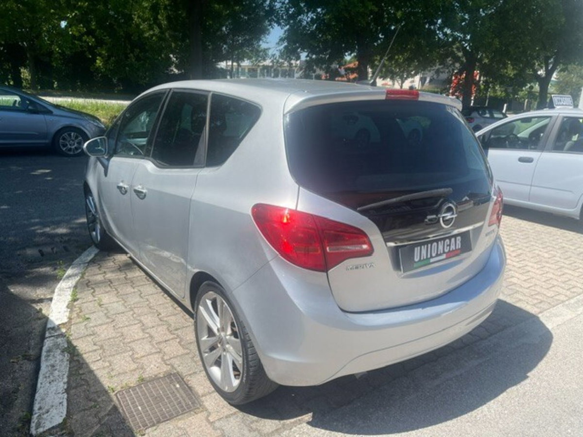 Opel Meriva 1.4 Turbo 120CV Cosmo (6)