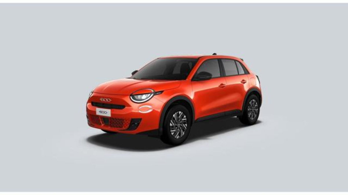 Fiat 600 1.2 Business 100cv (2)