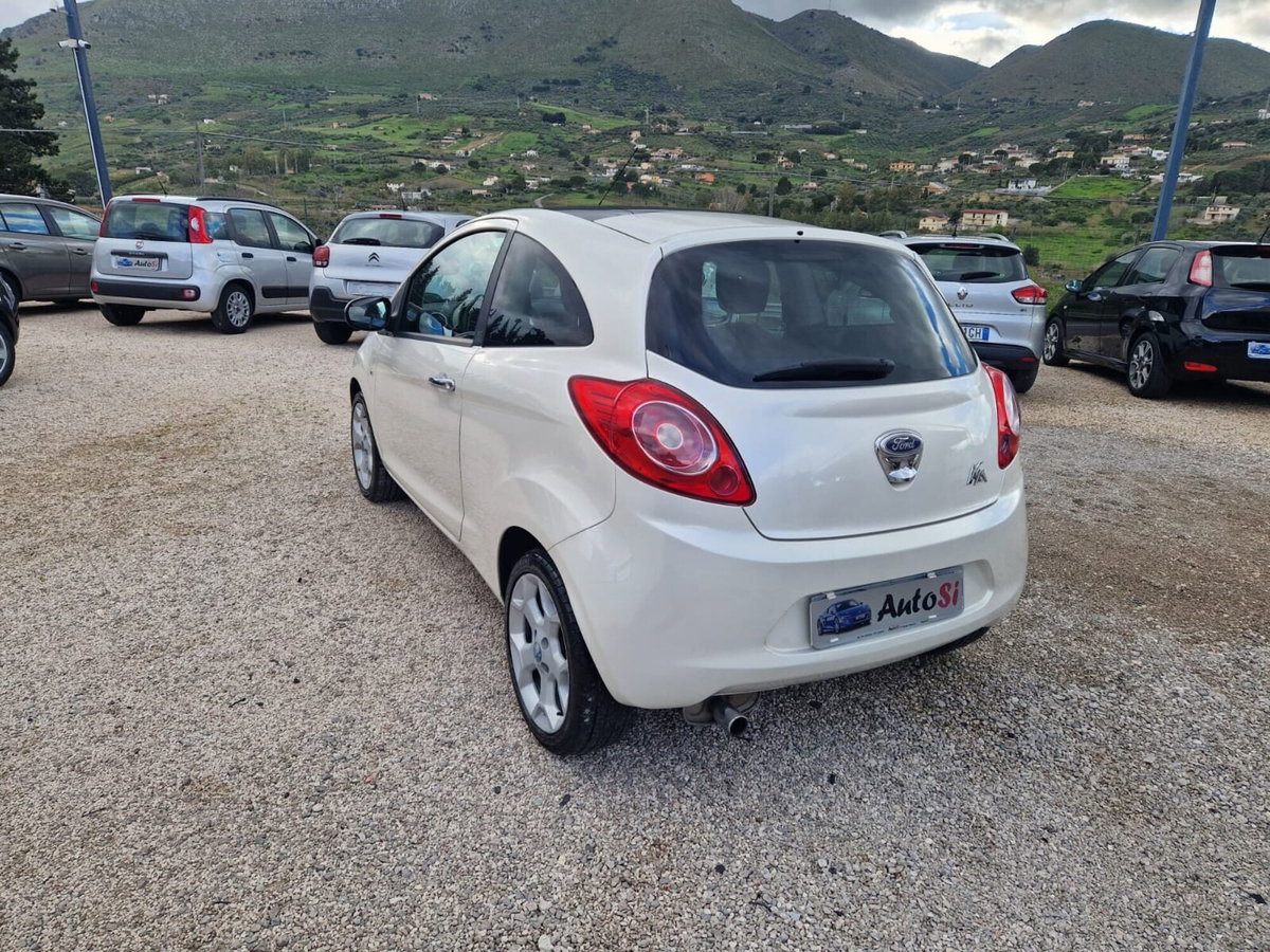 Ford Ka 1.2 8V 69CV Titanium (6)