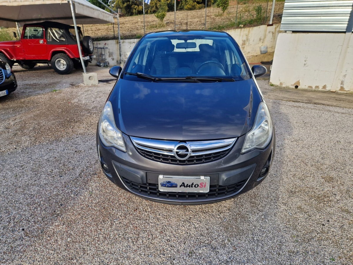 Opel Corsa 1.0 12V 5 porte Elective (3)