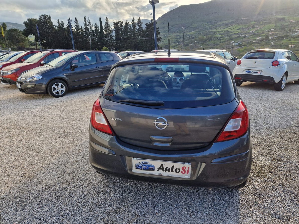 Opel Corsa 1.0 12V 5 porte Elective (7)