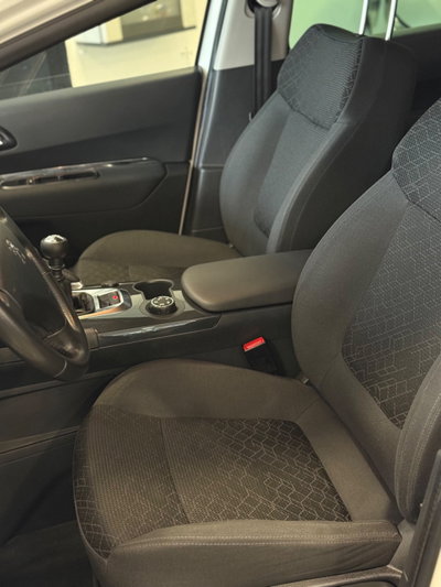 Peugeot 3008 BlueHDi 120 S&S Active (11)