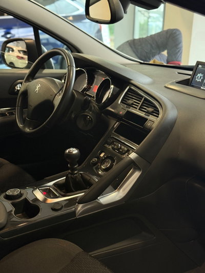 Peugeot 3008 BlueHDi 120 S&S Active (9)