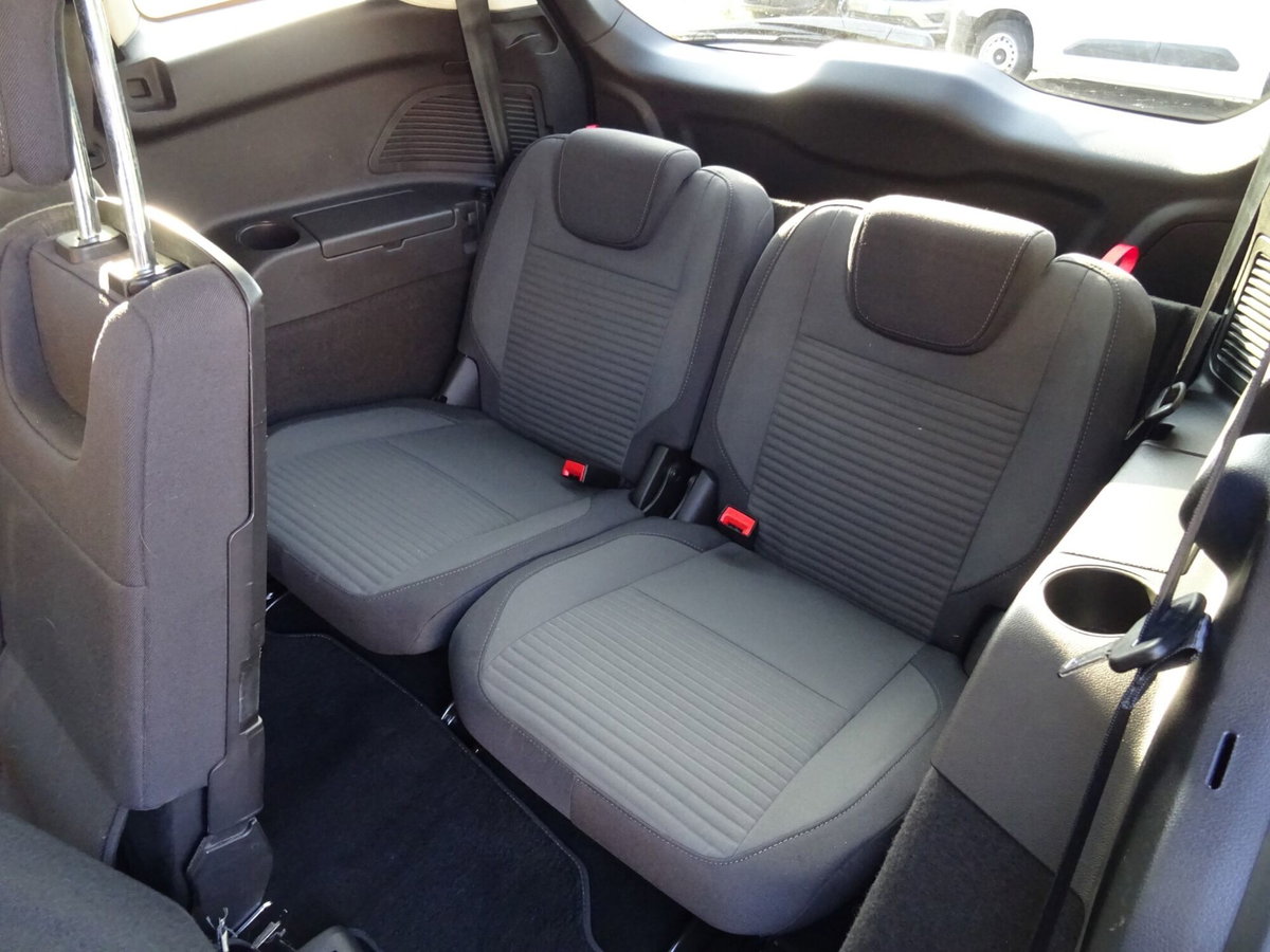 Ford C-Max 2.0 TDCi 150CV Powershift Start&Stop Business (14)
