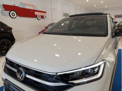 Volkswagen Taigo 1.0 TSI 110 CV DSG R-Line (10)