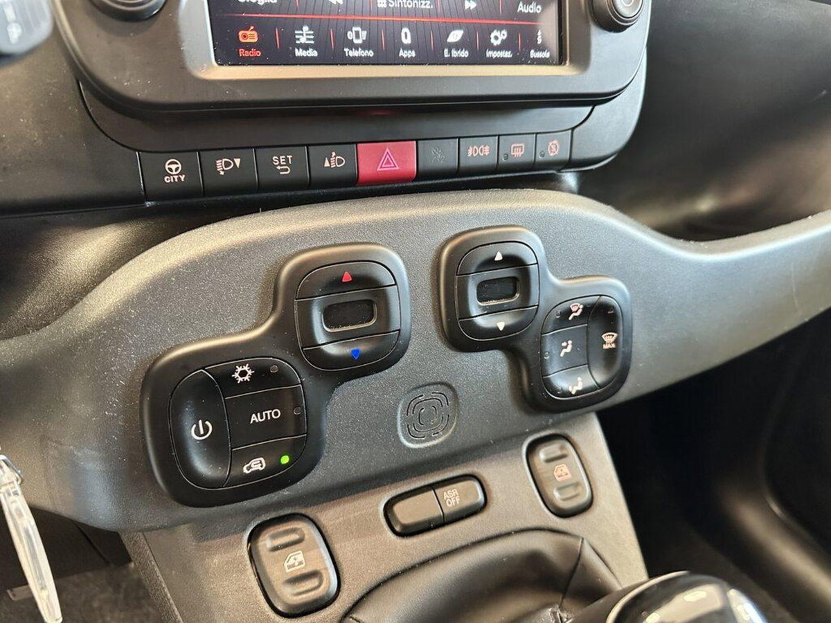 Fiat Panda Cross Cross 1.0 FireFly S&S Hybrid (13)