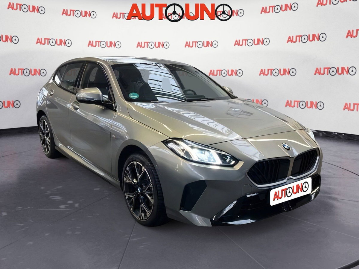 BMW Serie 1 120 48V MSport Design auto (2)