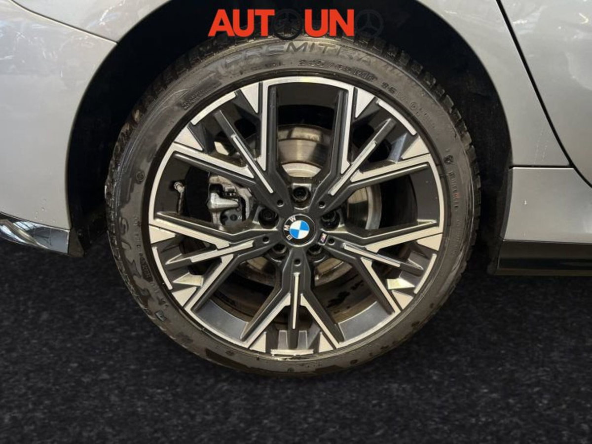 BMW Serie 1 120 48V MSport Design auto (6)