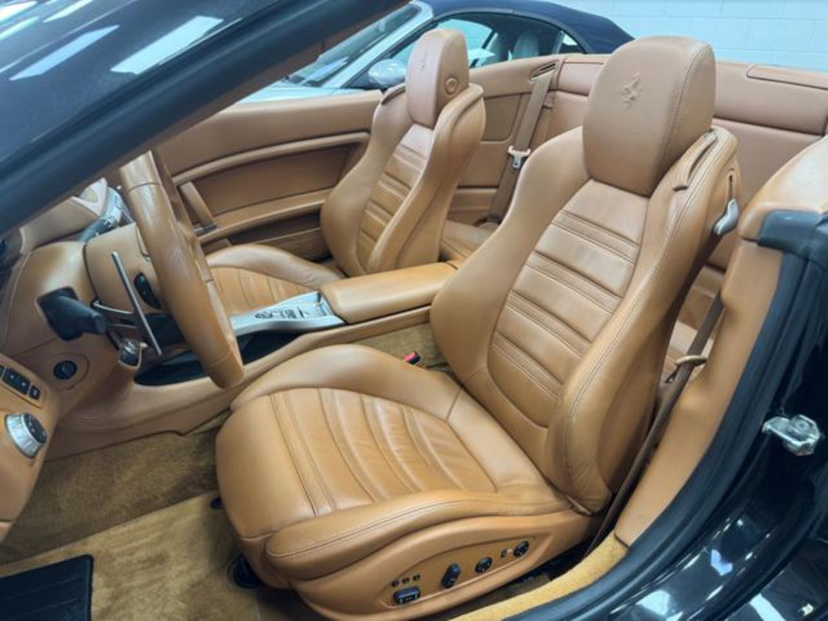 Ferrari California Spider California DCT (14)